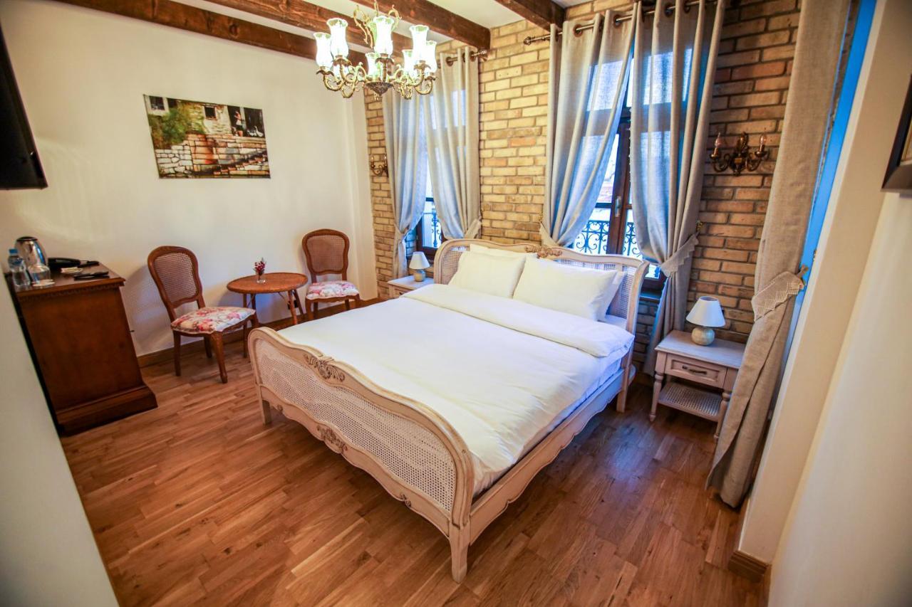 Vila Sonnet Корча Екстериор снимка