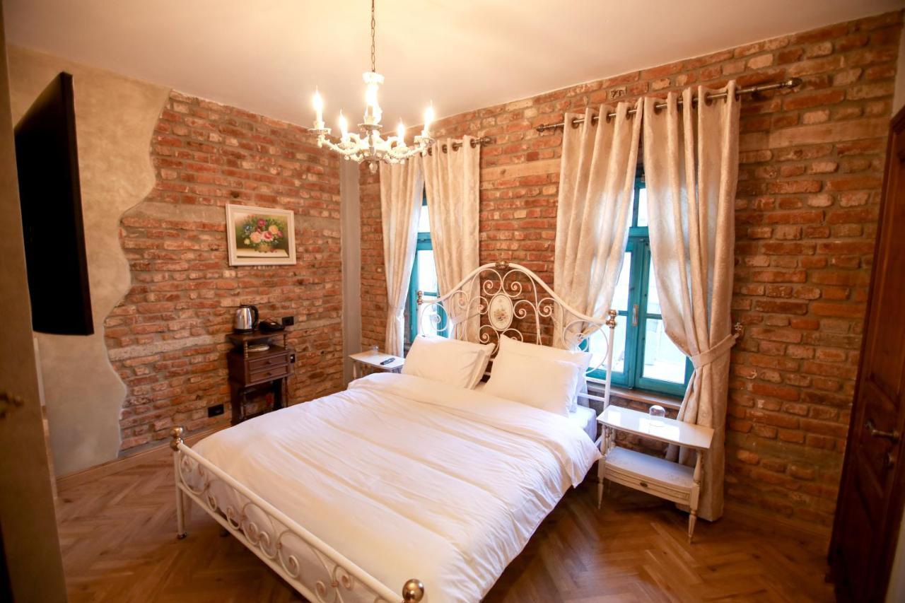 Vila Sonnet Корча Екстериор снимка
